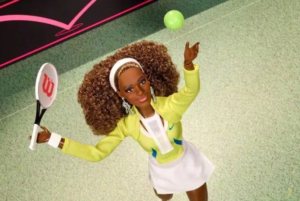 Serena Williams ganha nova Barbie inspirada em 2005